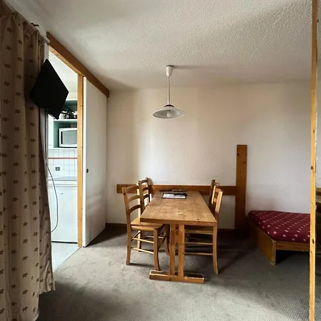 3000 Bail - Divisible Fonctionnel - Acces Direct Aux Pistes - Balcon Mae-3631 *